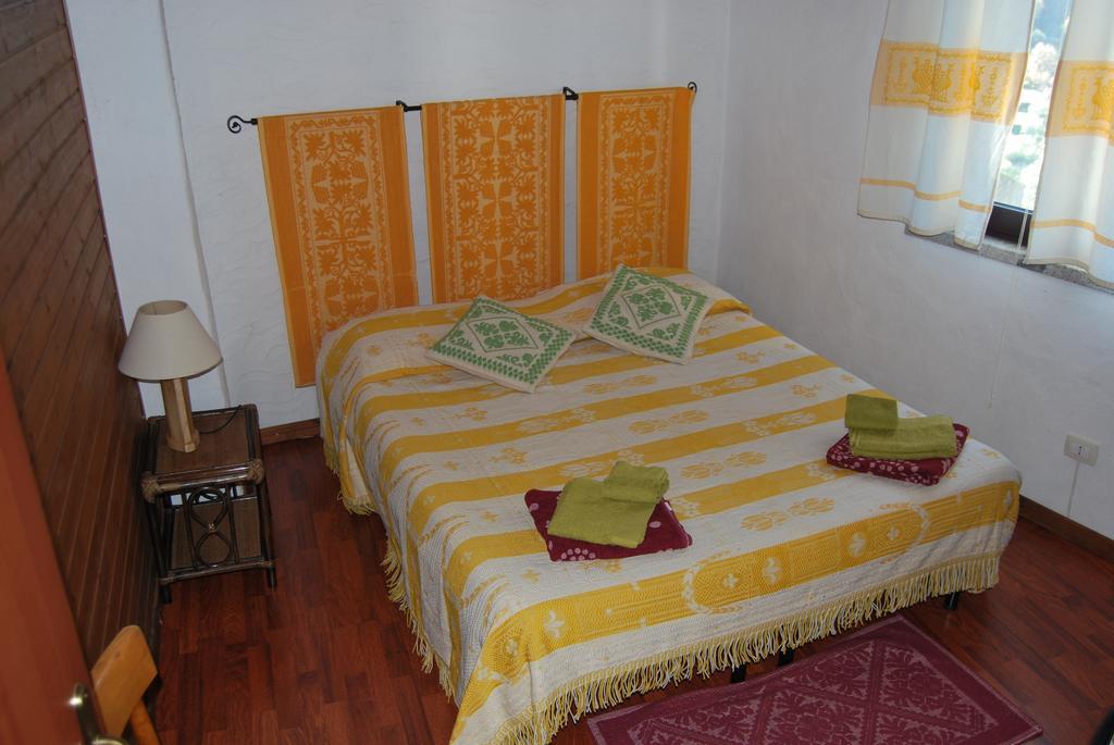 B&B Baddesalighes Bolotana Habitación foto